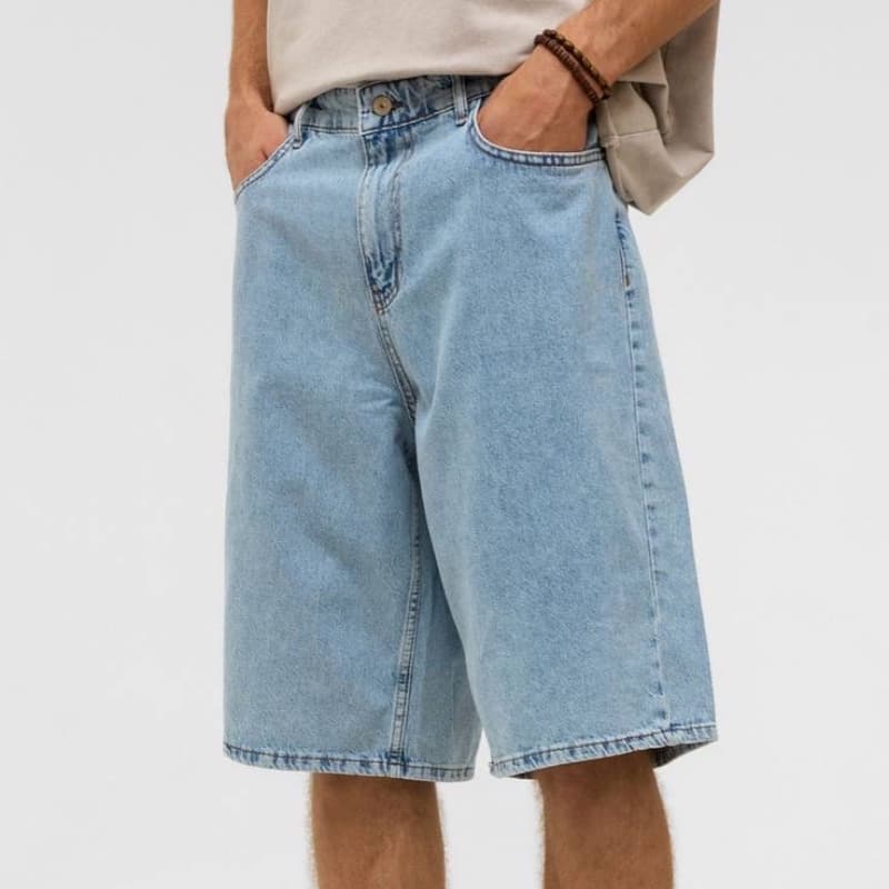 BLUE JEANS